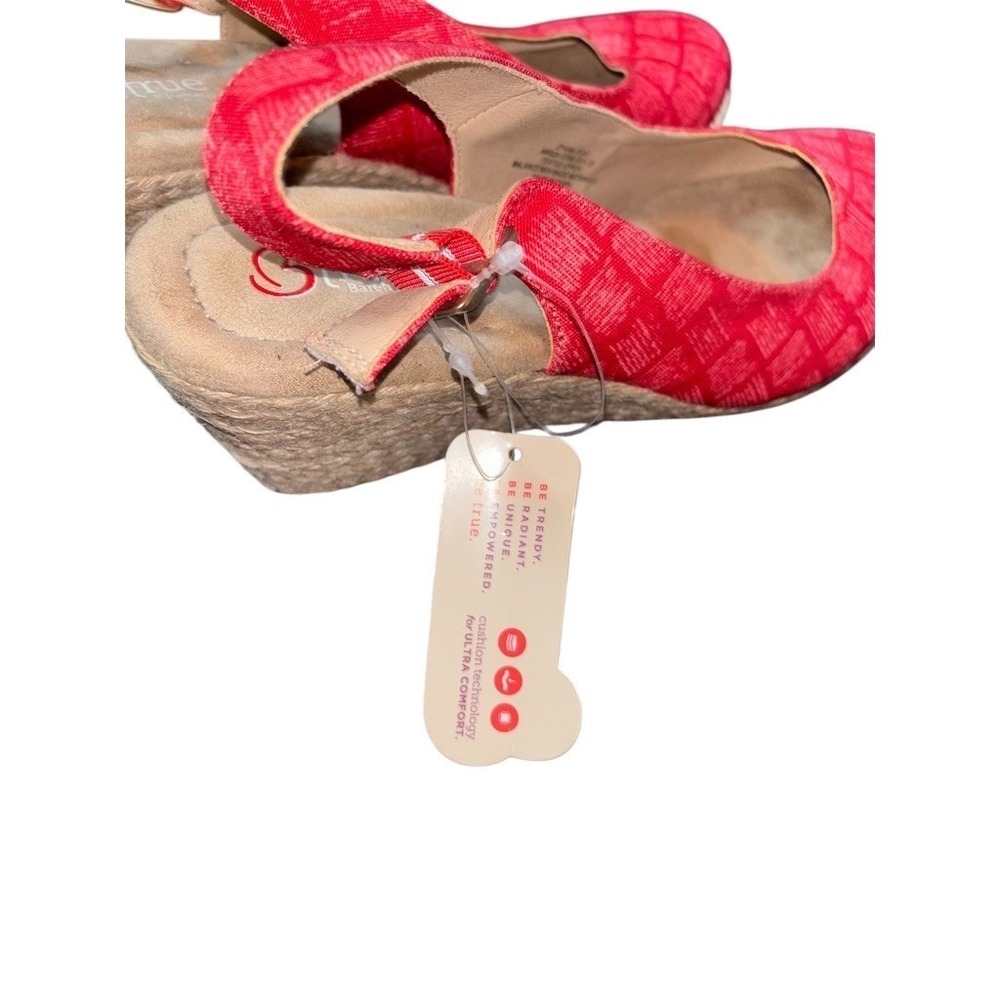 True Barefoot Wedge Heels Womens 8.5 Red Textured Slingback Espadrille baretraps - Picture 8 of 8